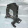 Left upper bracket assembly front mount5001059-C0302