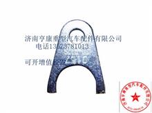 中国重汽曼发动机配件      增压器回油管压板080V05740-0157