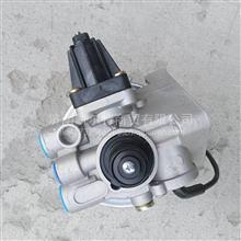 中国重汽豪沃外贸装柜WG9000360521空气干燥器WG9000360521