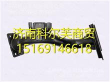 陕汽德龙新M3000原厂右踏板支架 DZ15221242860DZ15221242860