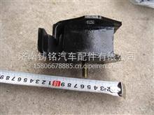 LG9704590005重汽豪沃轻卡发动机前橡胶支承胶垫机角LG9704590005