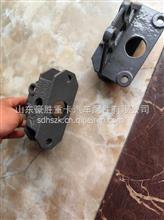 中国重汽新款豪沃钢板限位块支架/WG9731520037WG9731520037